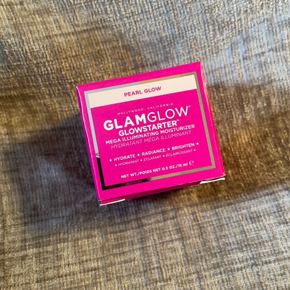 GLAMGLOW Glowstarter Illuminating Moisturizer - Pearl Glow. New in box!!!